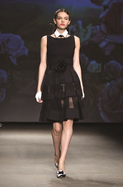 İTALYAN TASARIMCI CHIARA BONI KİTAPLARDAN İLHAM ALIYOR