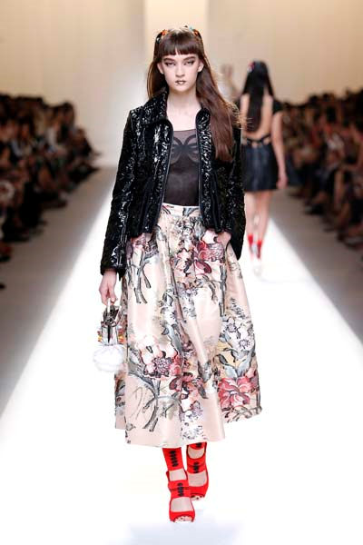 İLHAM KAYNAĞI MARIE ANTOINETTE