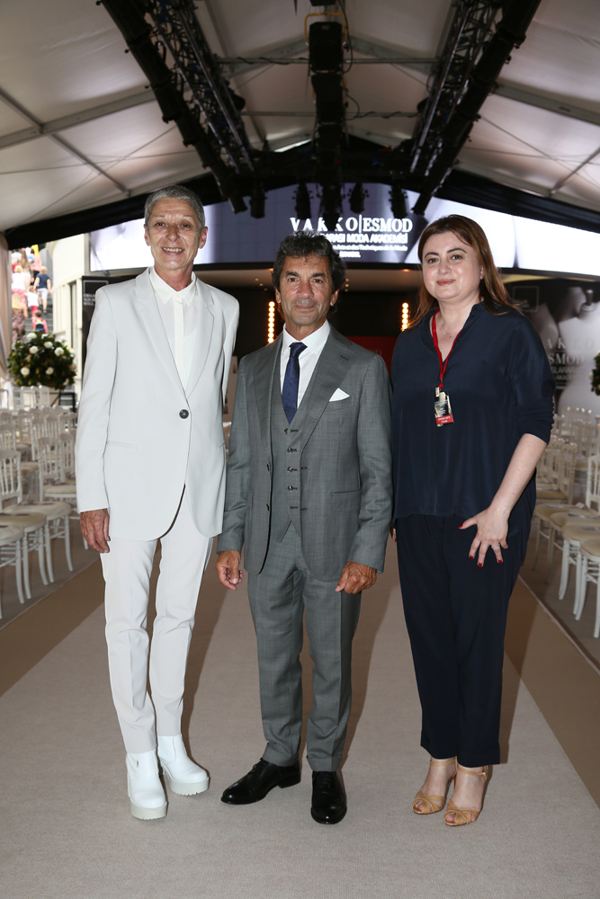 vakko esmod da mezuniyet sevinci vakko esmod da mezuniyet sevinci