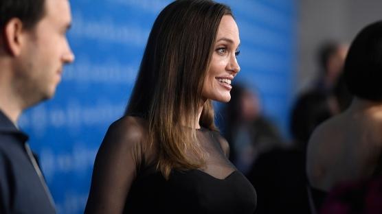 Angelina Jolie Yeniden Yönetmen Koltuğunda