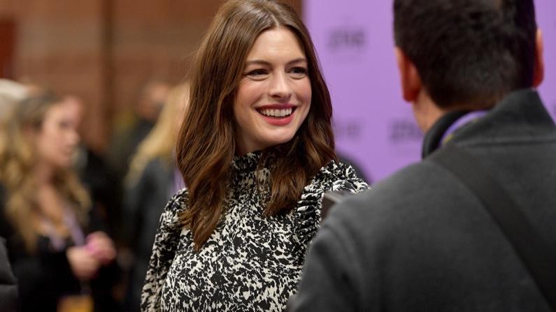 Anne Hathaway'den Yeni Film: “She Came To Me”