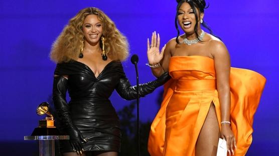2022 Grammy Ödülleri Ertelendi