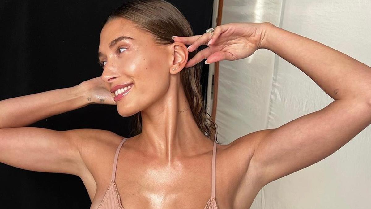 Hailey Bieber'ın Cilt Bakım Markası Rhode Haziran Ayında Satışa Çıkıyor|  Alem Dergisi