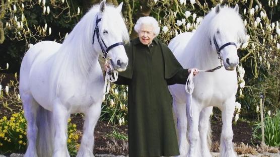 Kraliçe II Elizabeth'in Doğum Günü Fotoğrafı