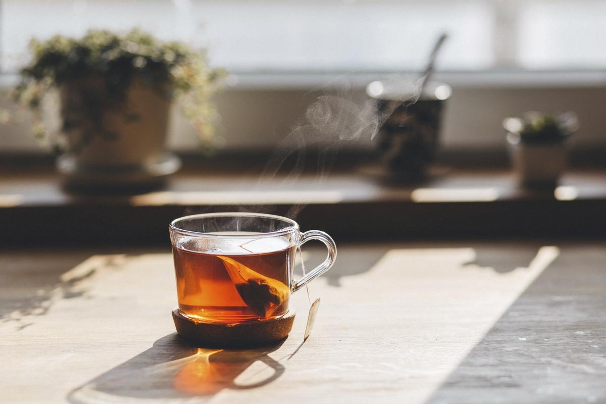 Fazla Çay İçmenin Zararları ve Yararları Nelerdir?