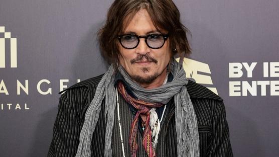 Johnny Depp'ten MTV Müzik Ödülleri Sürprizi