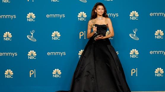 2022 Emmy Ödülleri Sahiplerini Buldu