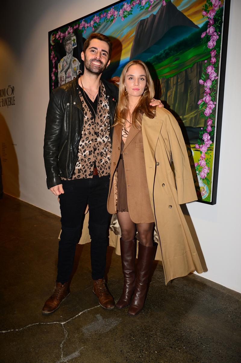 “Dudaklarımı Öp, Kalbimi Hançerle” Sergi Daveti