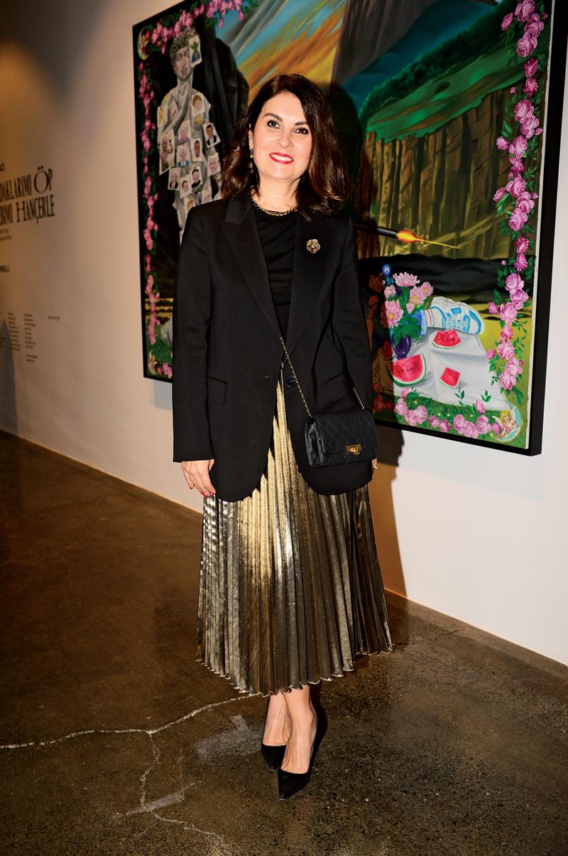 “Dudaklarımı Öp, Kalbimi Hançerle” Sergi Daveti