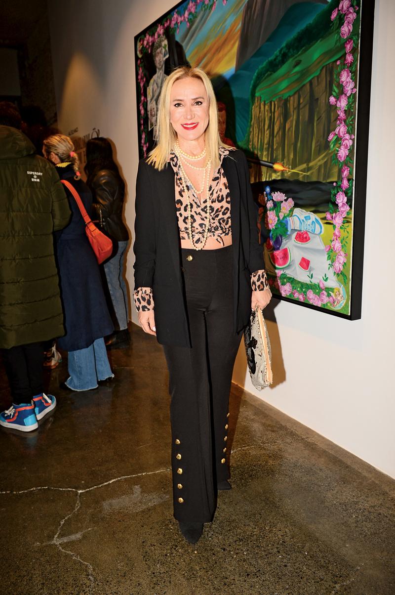 “Dudaklarımı Öp, Kalbimi Hançerle” Sergi Daveti