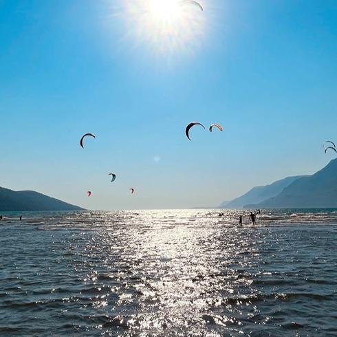 Kitesurf Hakkında Bilmeniz Gereken Her Şey