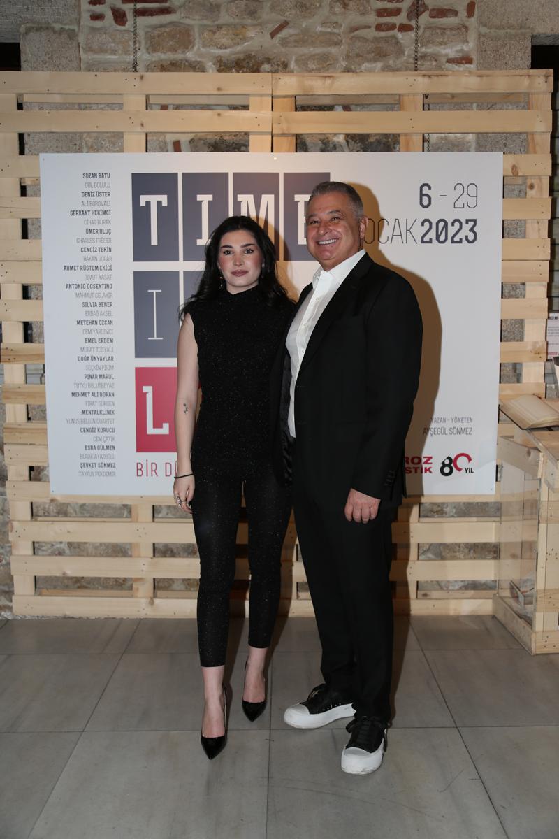 “Time Is Love” Sergi Daveti