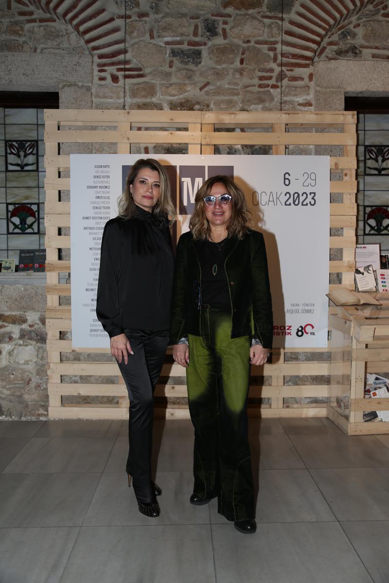 “Time Is Love” Sergi Daveti