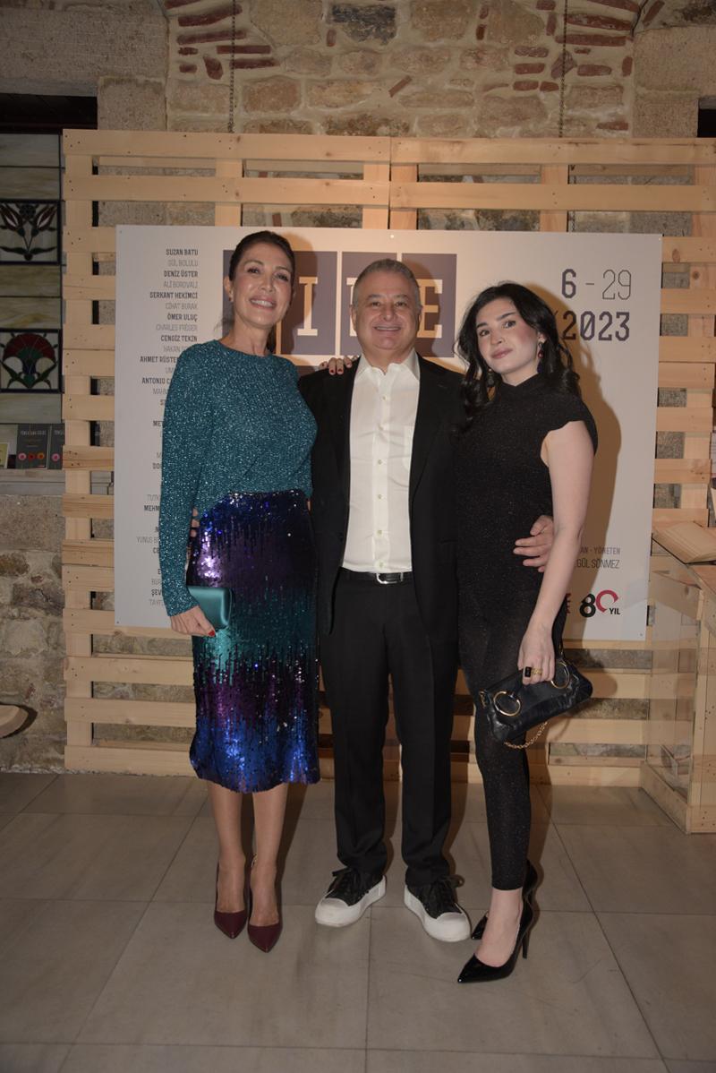 “Time Is Love” Sergi Daveti