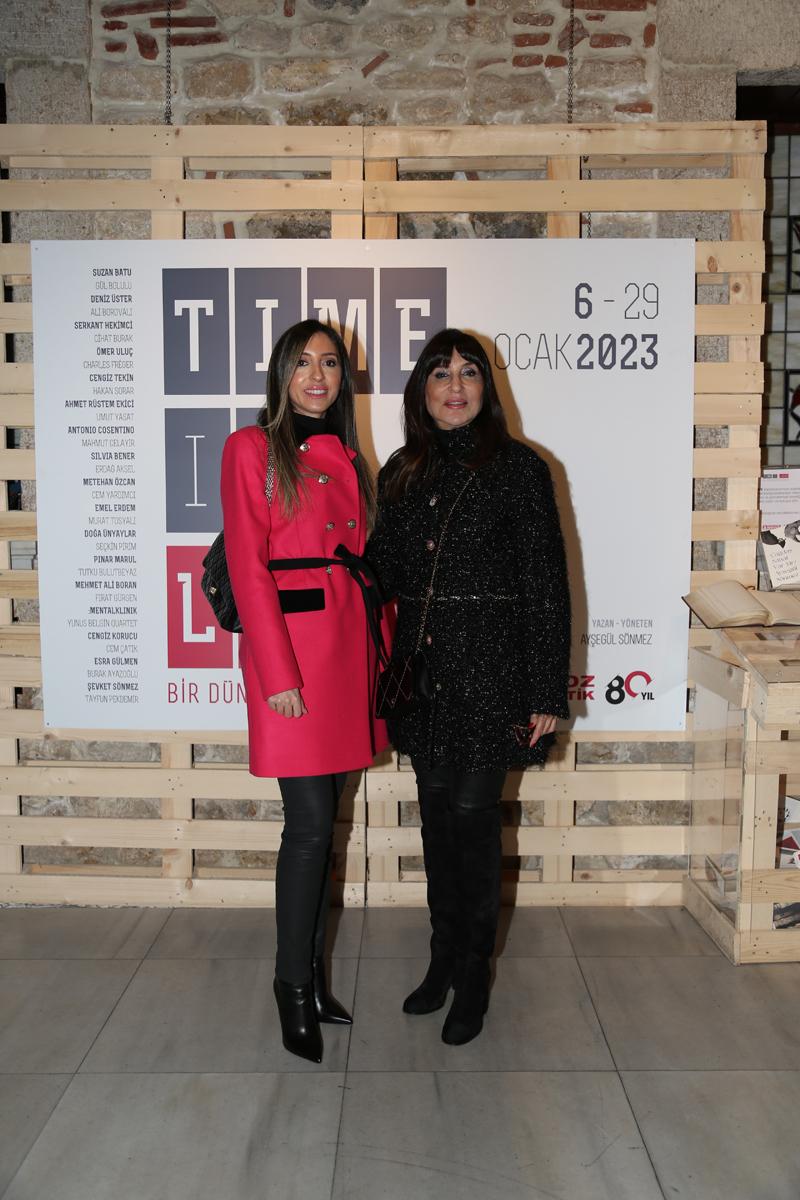 “Time Is Love” Sergi Daveti