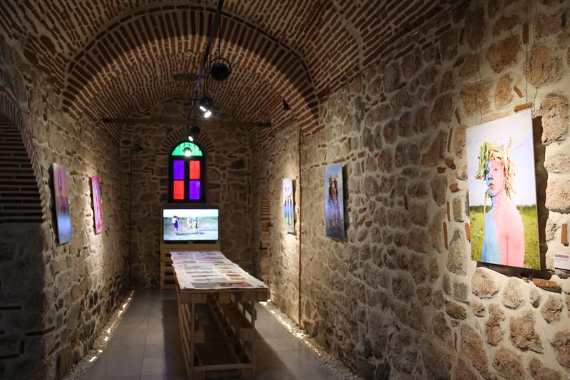 “Time Is Love” Sergi Daveti