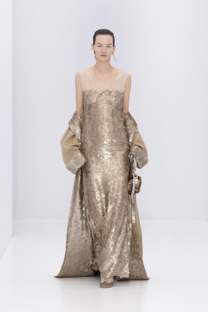 Paris 2023 İlkbahar/Yaz Haute Couture Moda Haftası