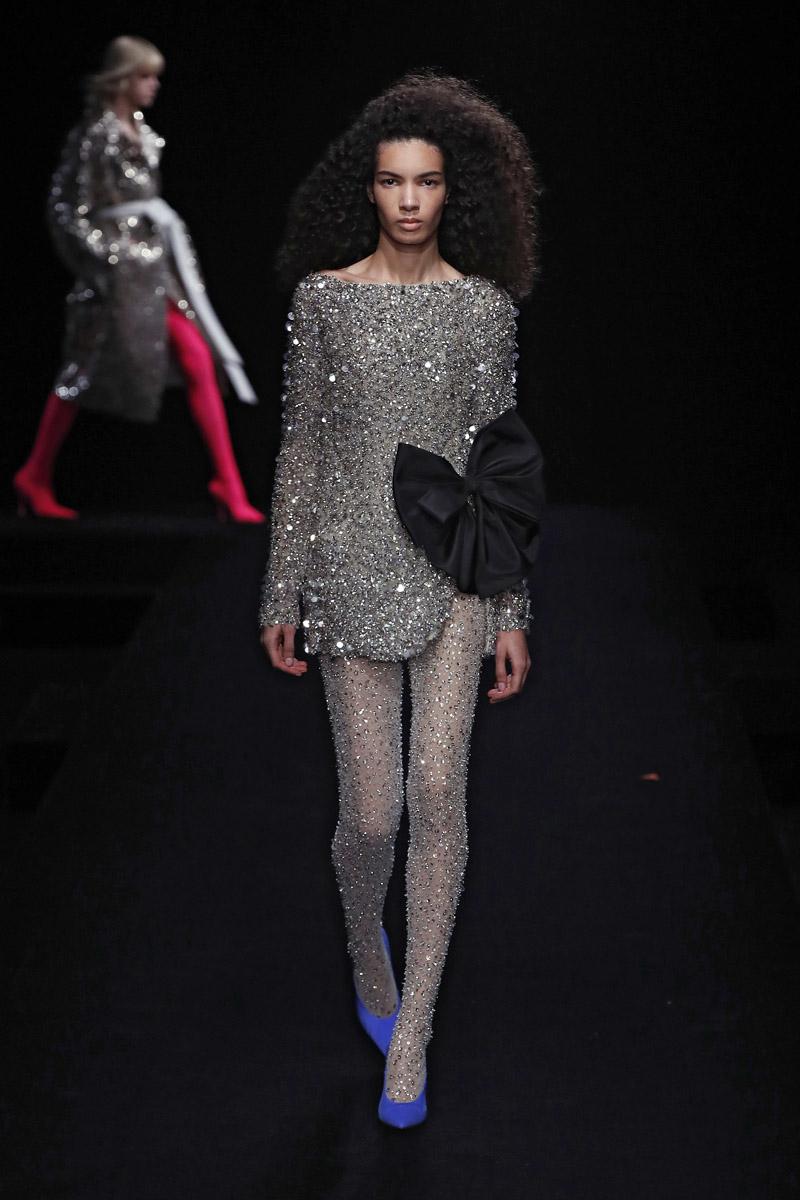 Paris 2023 İlkbahar/Yaz Haute Couture Moda Haftası