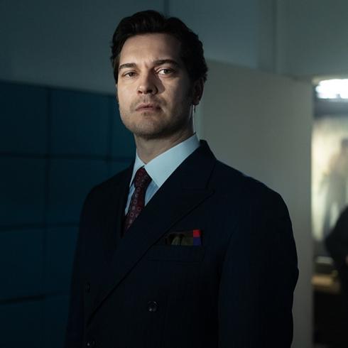 Çağatay Ulusoy'un En İyi Dizi ve Filmleri