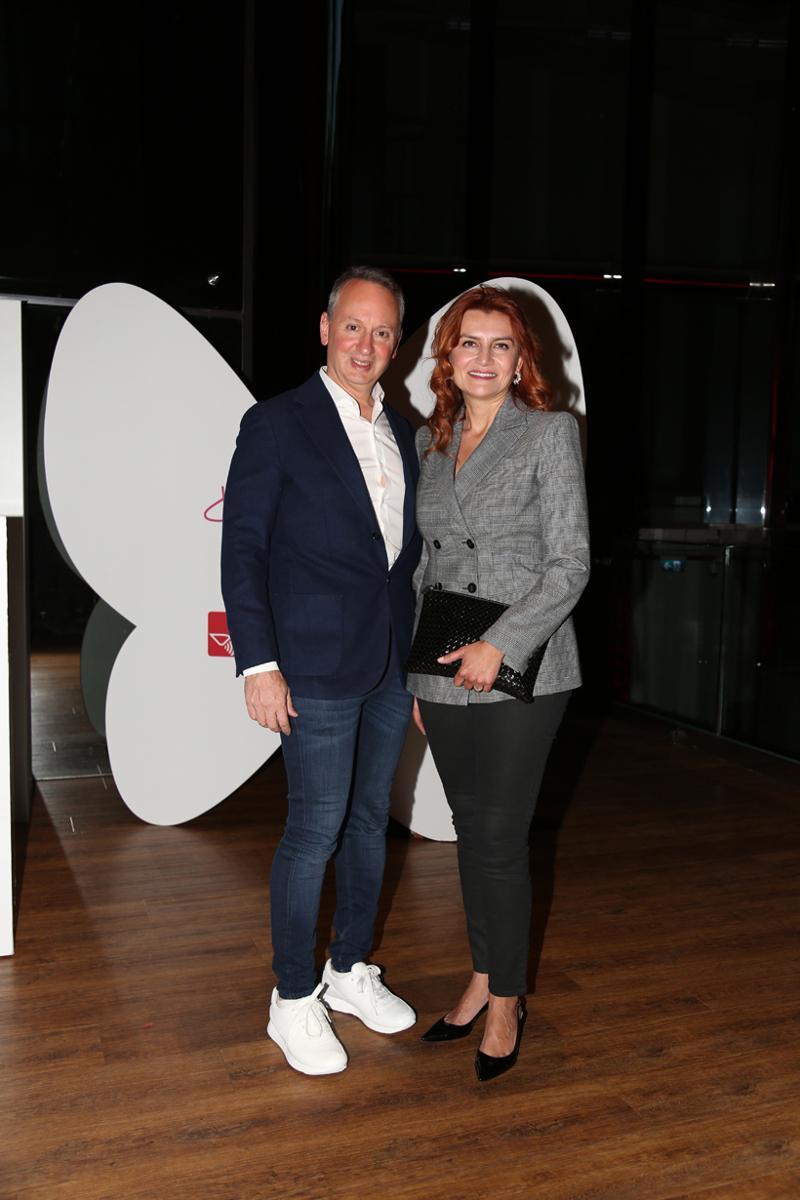 Karim Rashid x Kelebek Mobilya Daveti