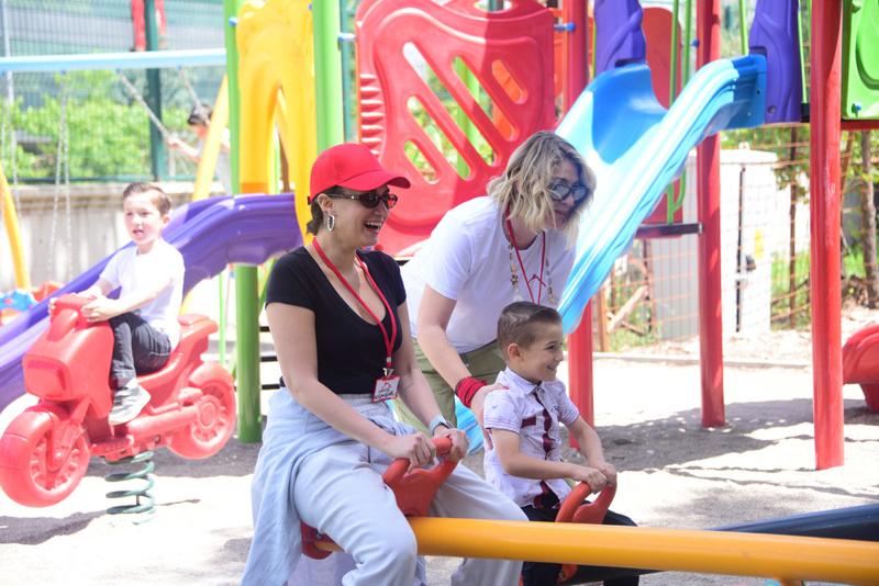 Kırmızı Çatı Çocuk Destek Merkezi'nde Bayram Çoşkusu