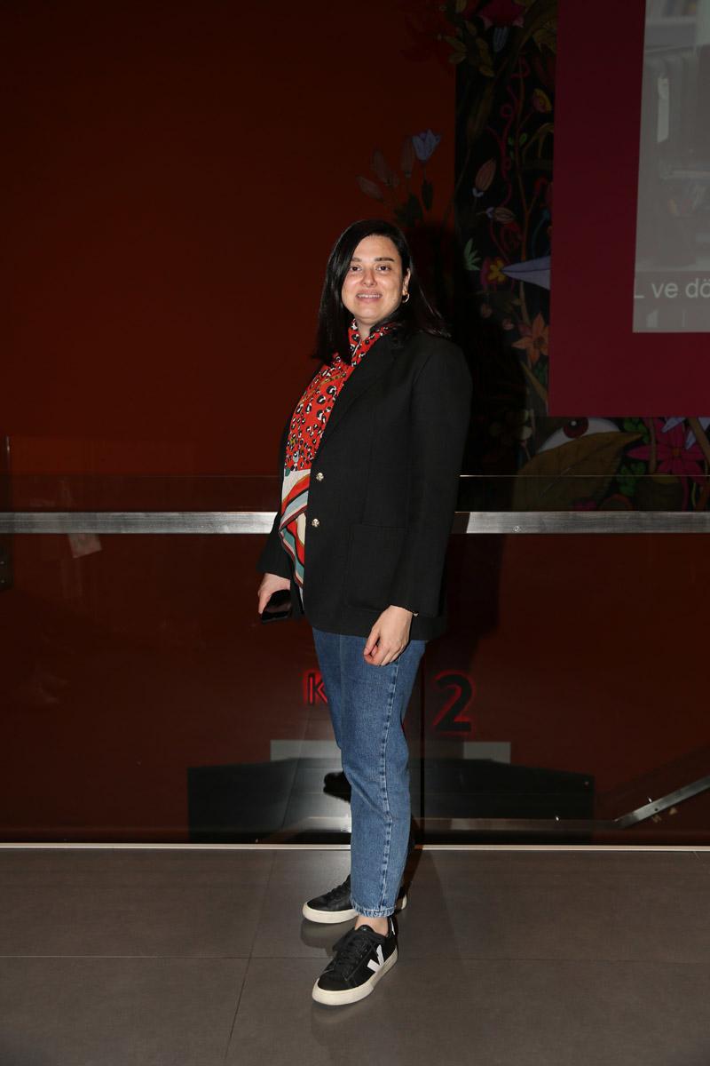 “Aydınlıkevler, Babaannem Amerika'ya Karşı” Oyun Daveti