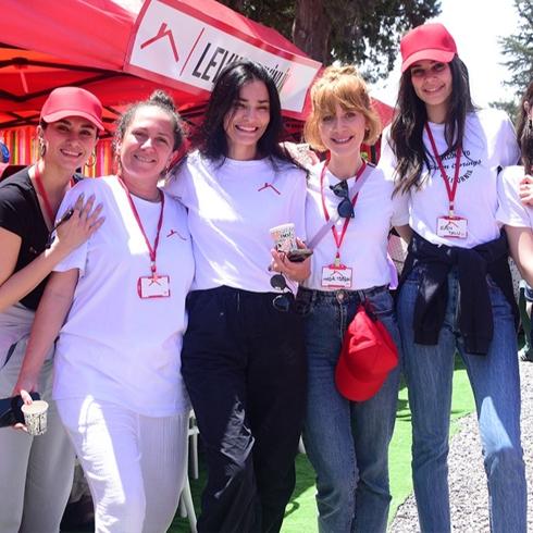 Kırmızı Çatı Çocuk Destek Merkezi'nde Bayram Çoşkusu