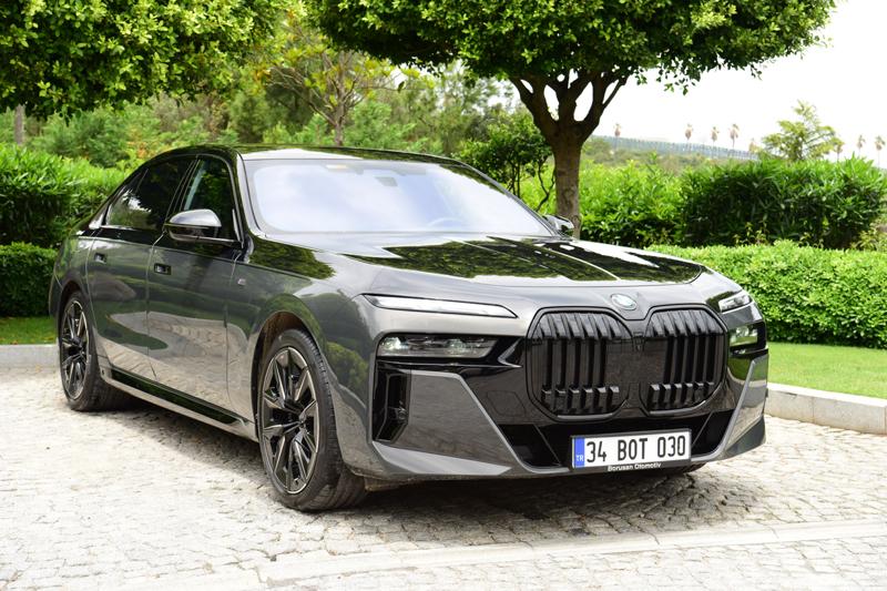 ALEM Art Weekend: BMW Test Sürüşü