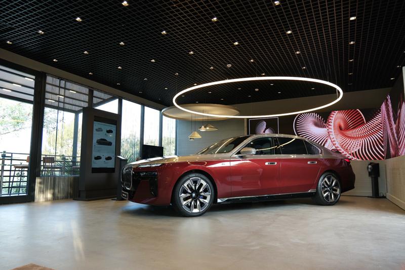 BMW Pop-Up Store x Mandarin Oriental Bodrum