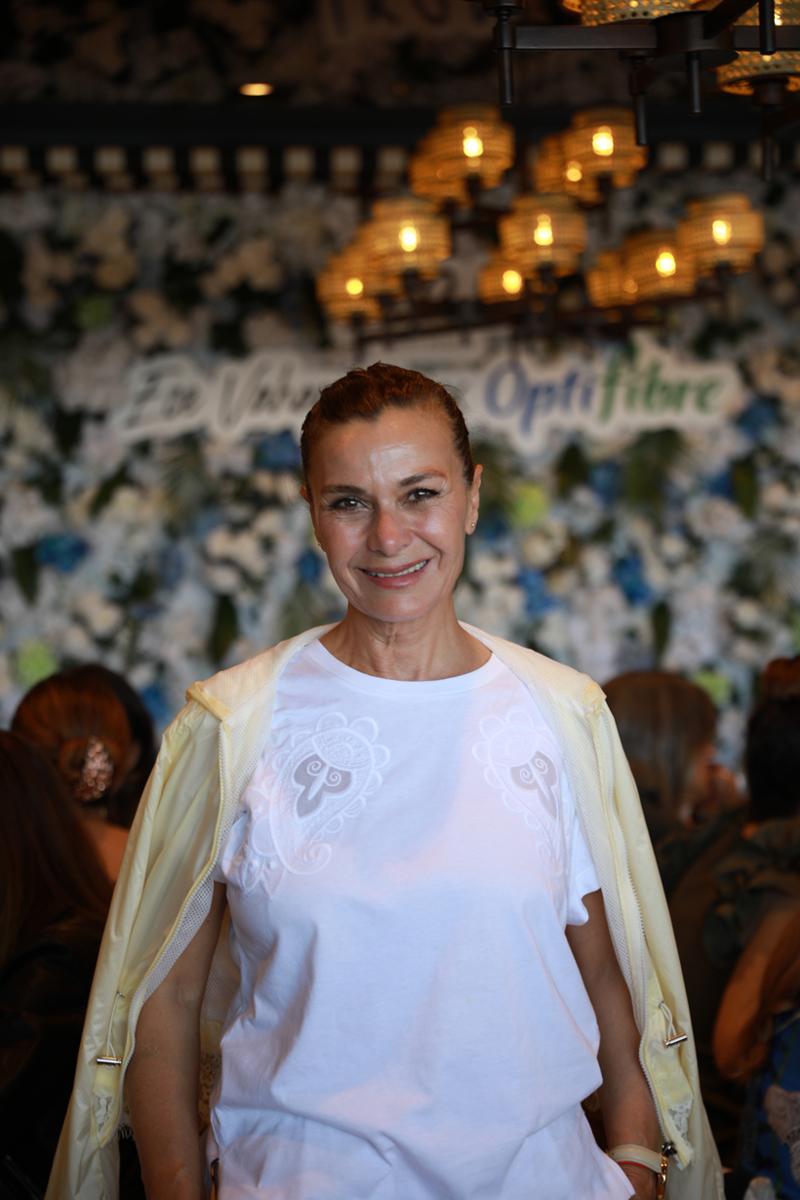 Ece Vahapoğlu x İkon Daveti