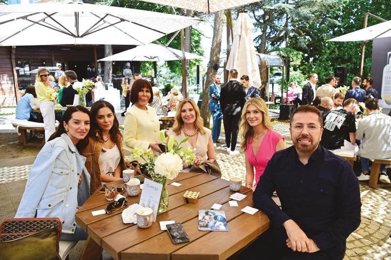 ALEM x Olaplex Daveti