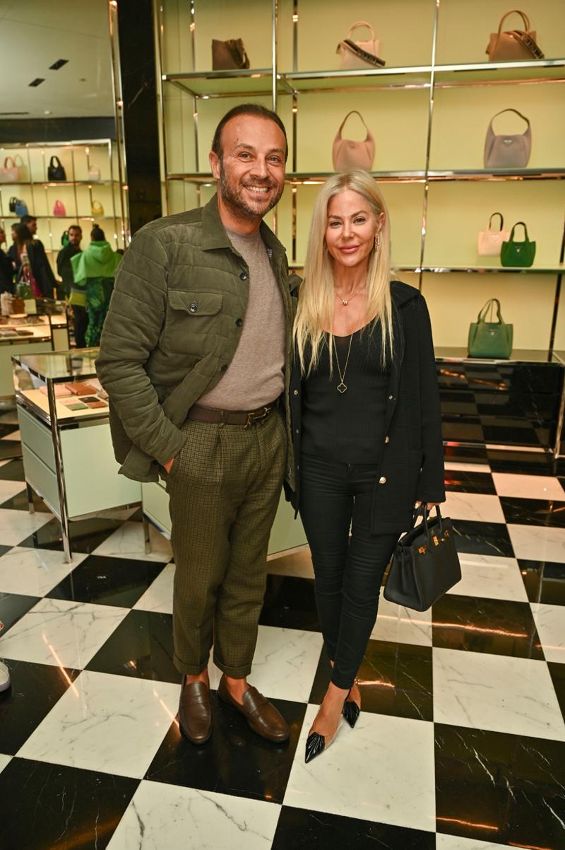 Prada Galleria Kutlama Daveti