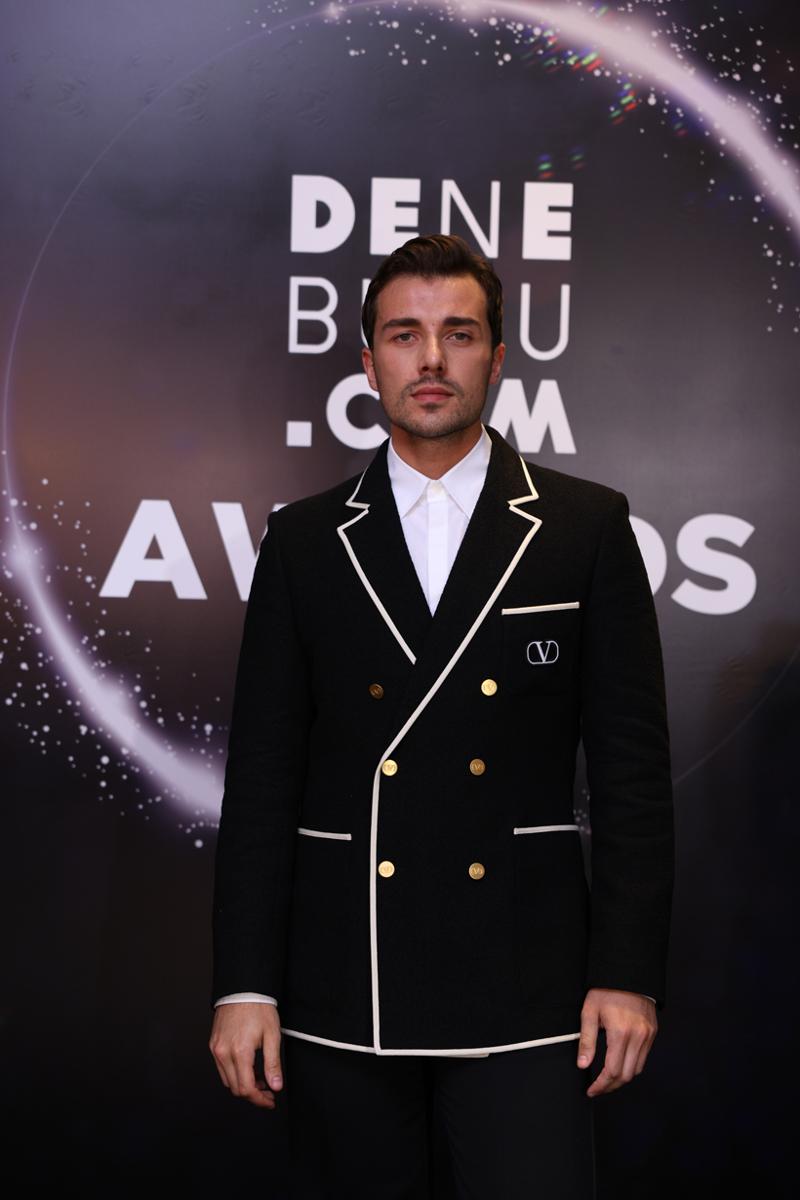 Denebunu Awards Sahiplerini Buldu