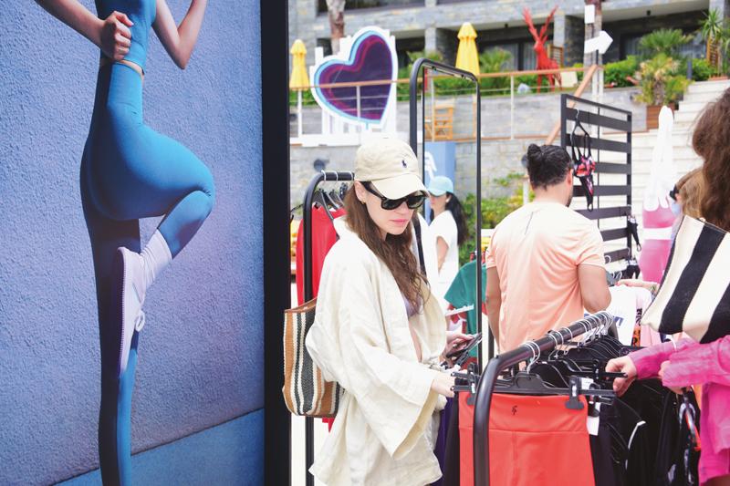 ALEM Summer Weekend: DeFacto ile Yoga Etkinliği