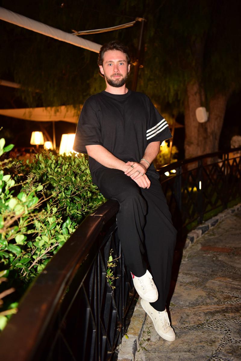 ALEM x Divan Getaway Daveti