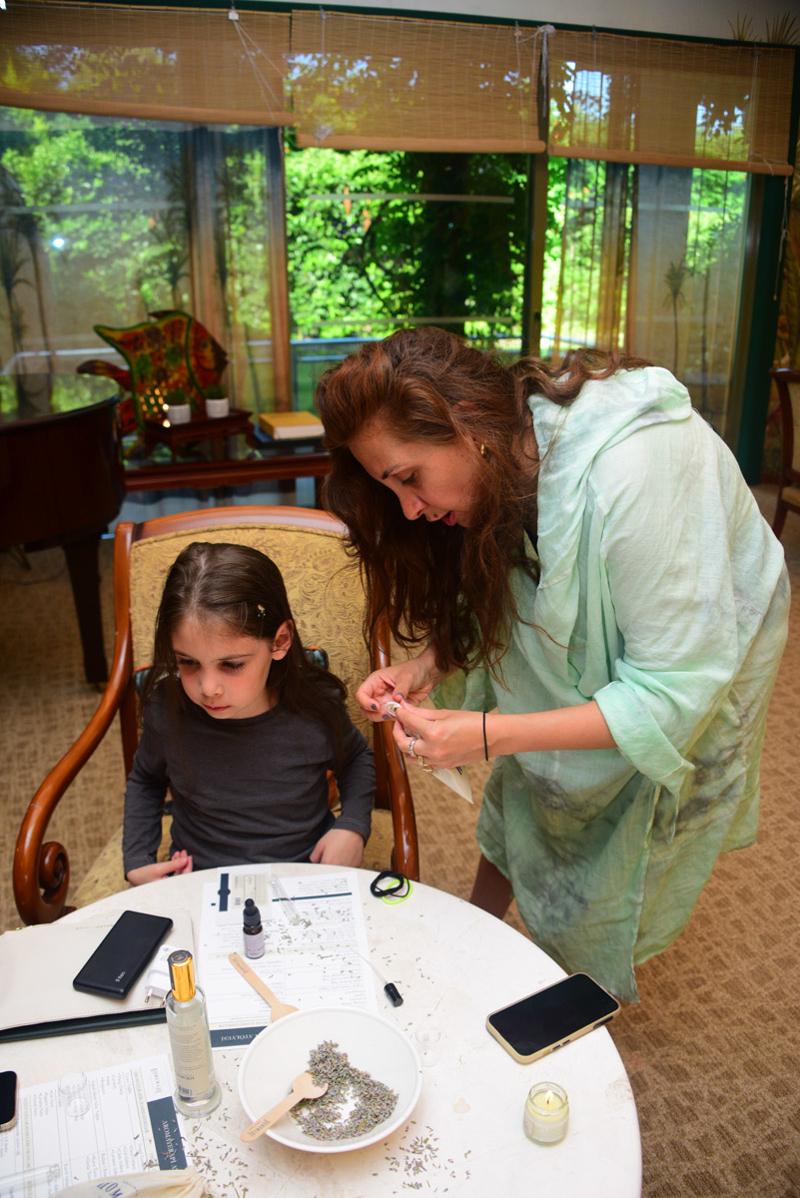 ALEM x Divan Getaway Daveti