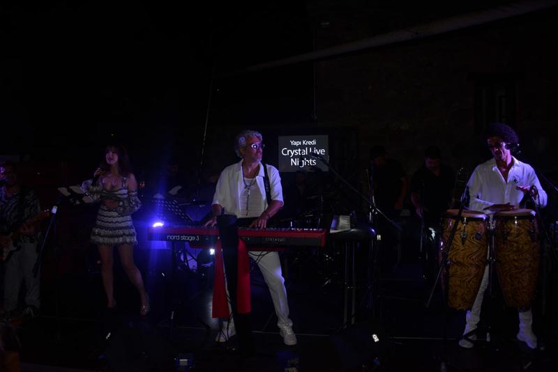 ALEM x Divan Getaway Daveti