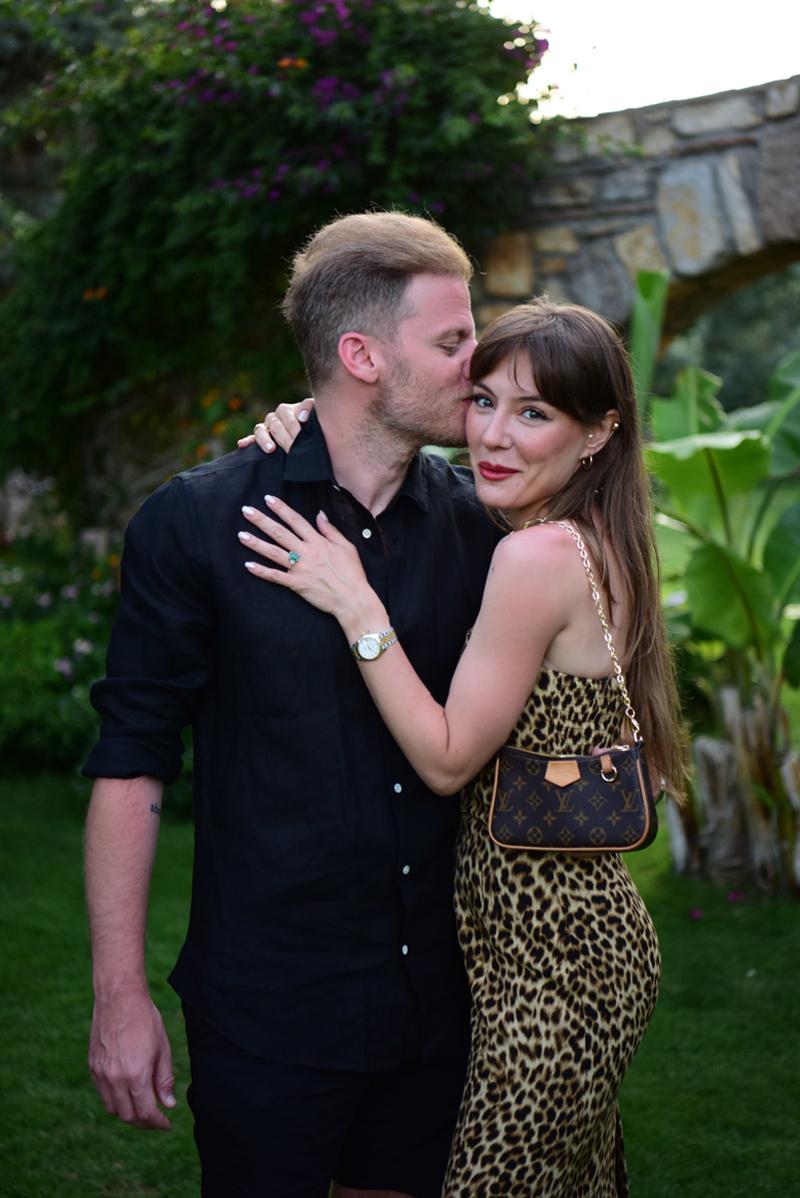 ALEM x Divan Getaway Daveti