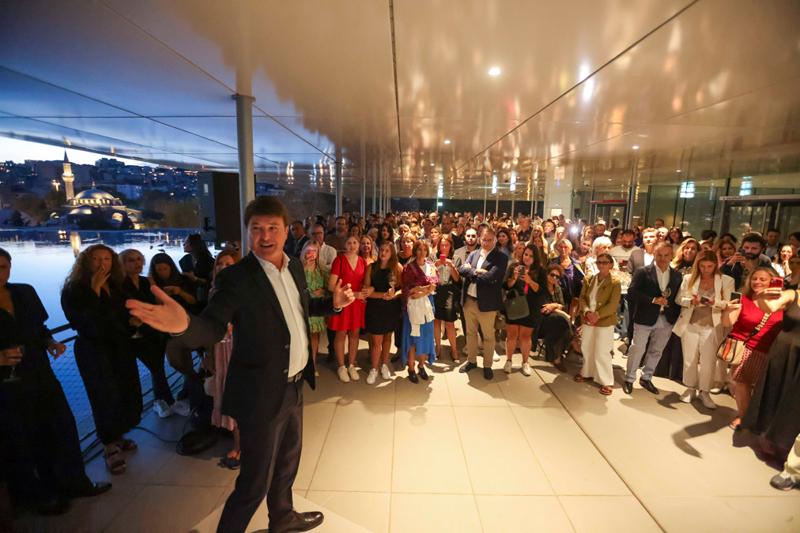 Restoran Modern Daveti