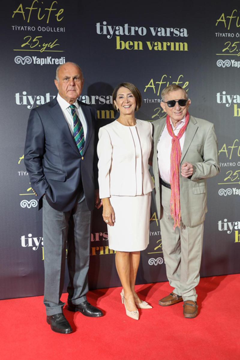 Yapı Kredi Afife Tiyatro Ödülleri 25. Yıl Adayları Açıklandı