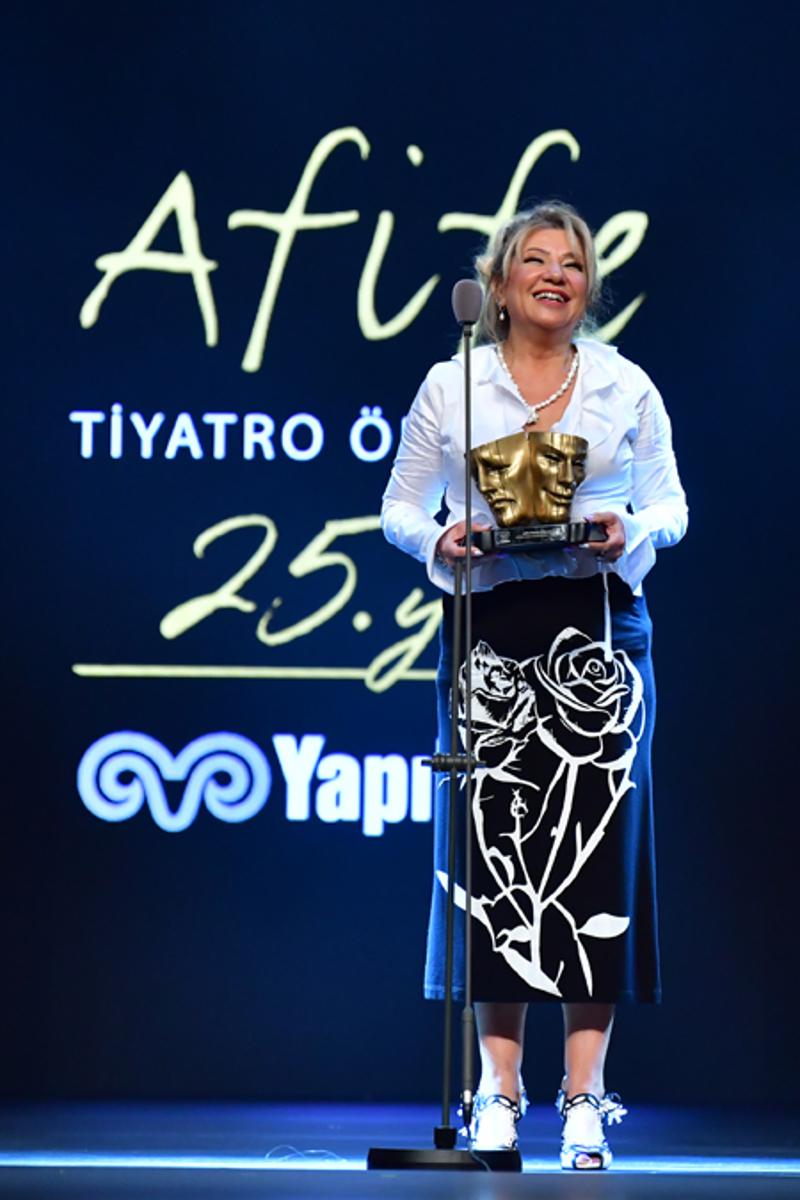 Yapı Kredi Afife Tiyatro Ödülleri 25. Yıl Kazananları Açıklandı
