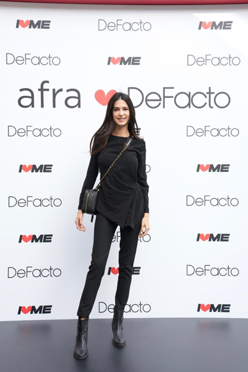 DeFacto x Afra Saraçoğlu Daveti