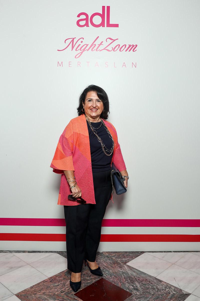 adL Night Zoom x Mert Aslan Defile Daveti