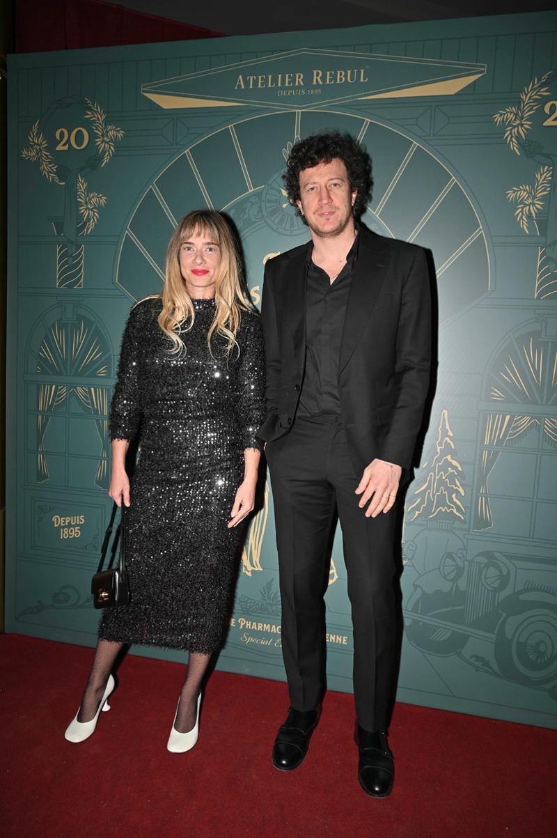 Cansu Dere x Atelier Rebul Yılbaşı Daveti