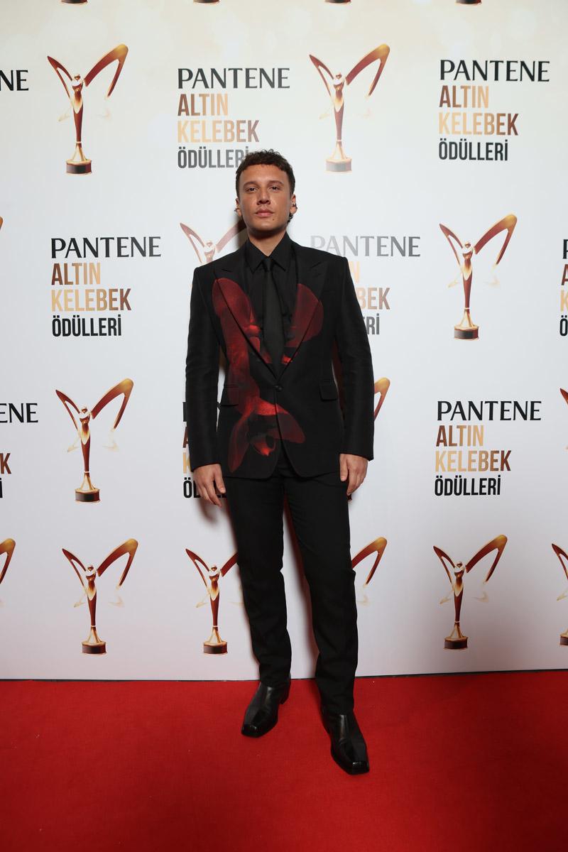 49. Pantene Altın Kelebek Ödülleri En İyi Kırmızı Halı Görünümleri