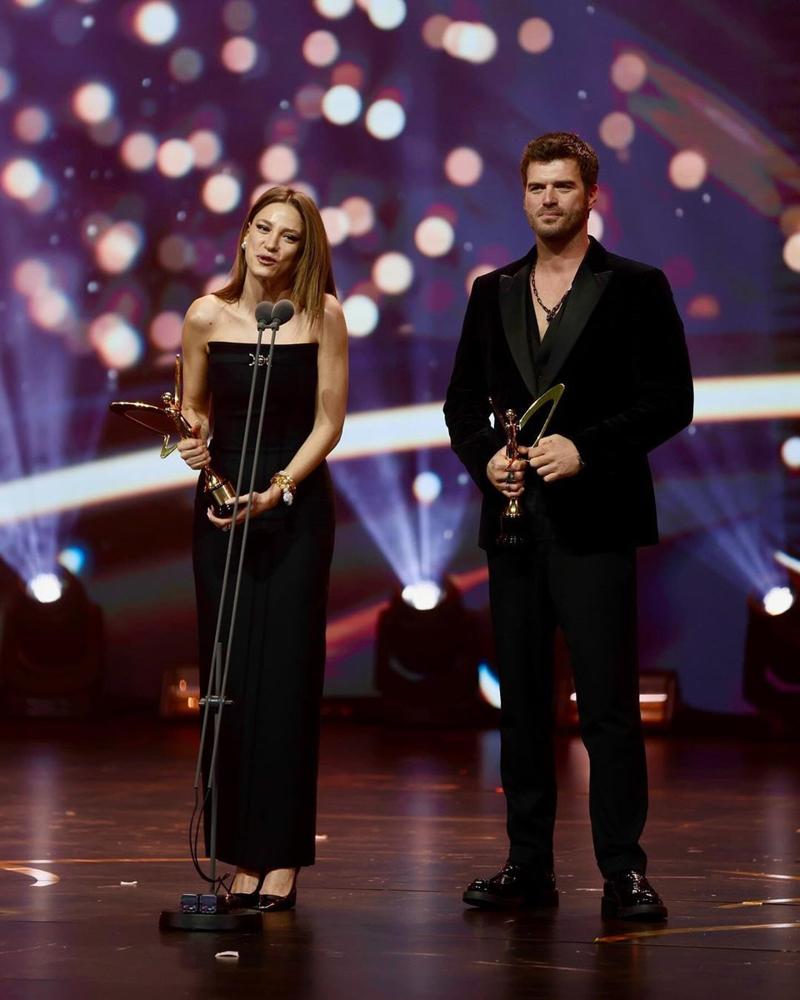 49. Pantene Altın Kelebek Ödülleri En İyi Kırmızı Halı Görünümleri