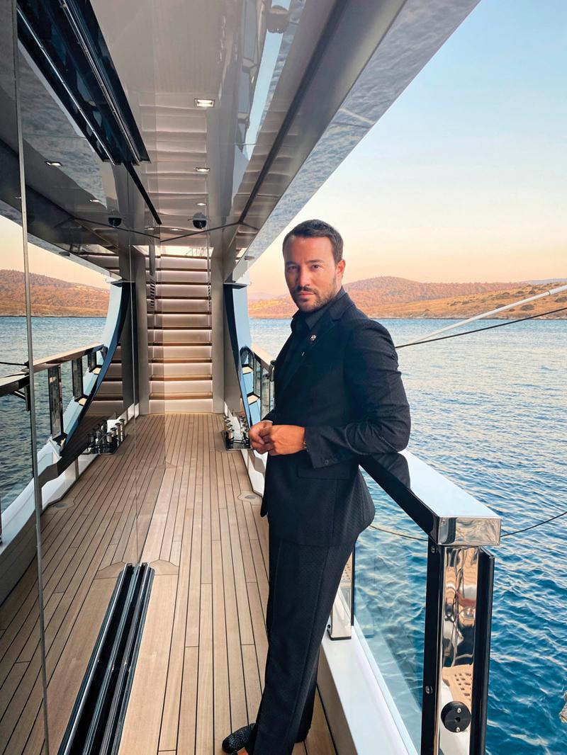 Ünlü İsimlerin Yeni Yıl Dilekleri