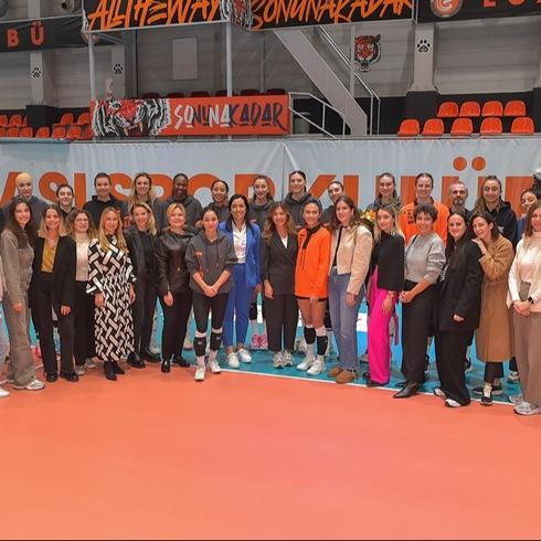 Beymen Club ve Eczacıbaşı Dynavit Bir Arada