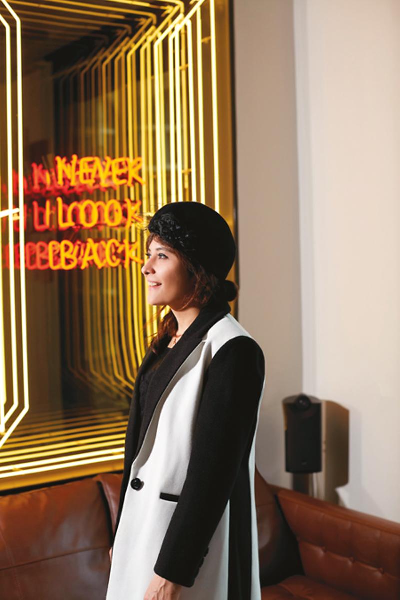 Sanatçılardan ALEM 30. Yıl Kutlaması