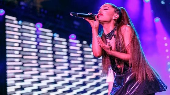 Ariana Grande Yeni Albüm Çıkarıyor